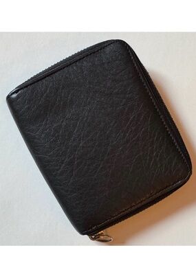 Aimee Kesterberg zip-around leather wallet, 4 x 4.5